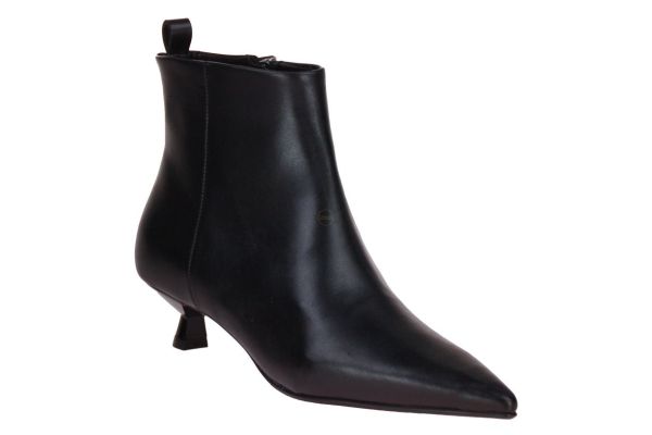 Carmens Zwarte Enkellaars  (A54259 NERO) - Schoenen Caramel (Sint-Job-in-’t-Goor)