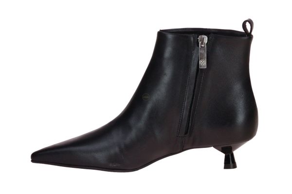 Carmens Zwarte Enkellaars  (A54259 NERO) - Schoenen Caramel (Sint-Job-in-’t-Goor)