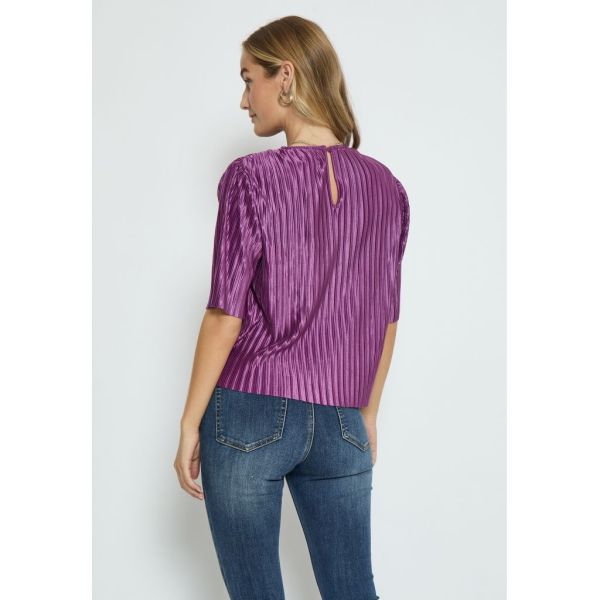 Peppercorn Patricia Half Sleeve Plisse Blouse Hollyhock Purple  (PC7379-7024) - Schoenen Caramel (Sint-Job-in-’t-Goor)