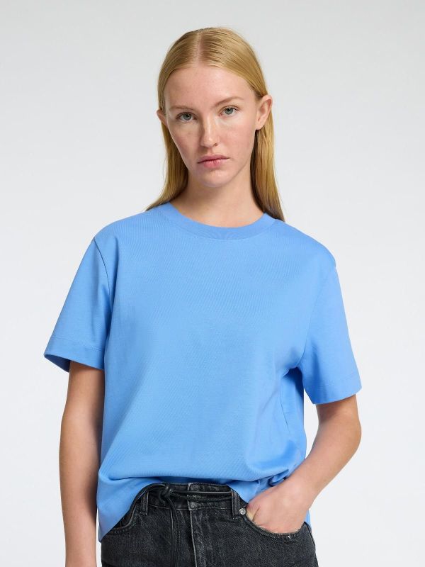 Selected Femme Essential SS Boxy Tee Cornflower Blue  (16087919-cornflower blue) - Schoenen Caramel (Sint-Job-in-’t-Goor)