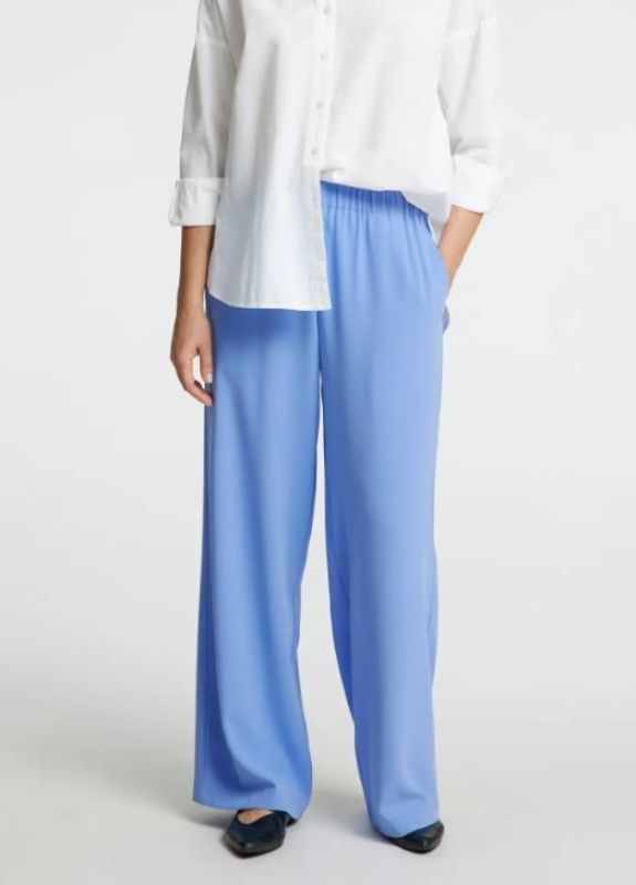 Selected Femme Tinni-Relaxed MW Wide Pant Cornflower Blue  (16089910 cornflower blue) - Schoenen Caramel (Sint-Job-in-’t-Goor)