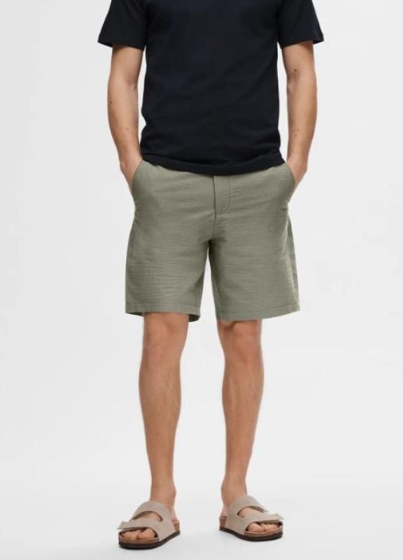 Selected Homme Regular-Karl Seersucker Short Vetiver  (16092367 vetiver) - Schoenen Caramel (Sint-Job-in-’t-Goor)